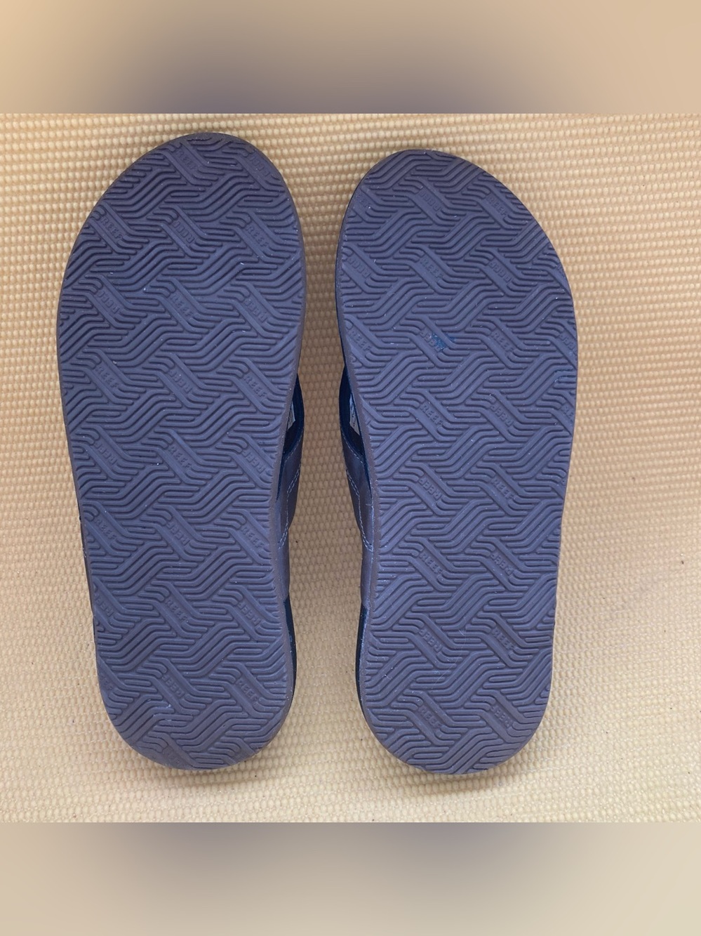 Reef Mens Cushion Spring Comfort Brown Flip Flop Sandals Size 12 Beach - Picture 7 of 9